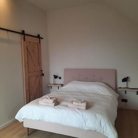 Komo Hill Stays - Guestroom Komo Cosy Kruisem المظهر الخارجي الصورة